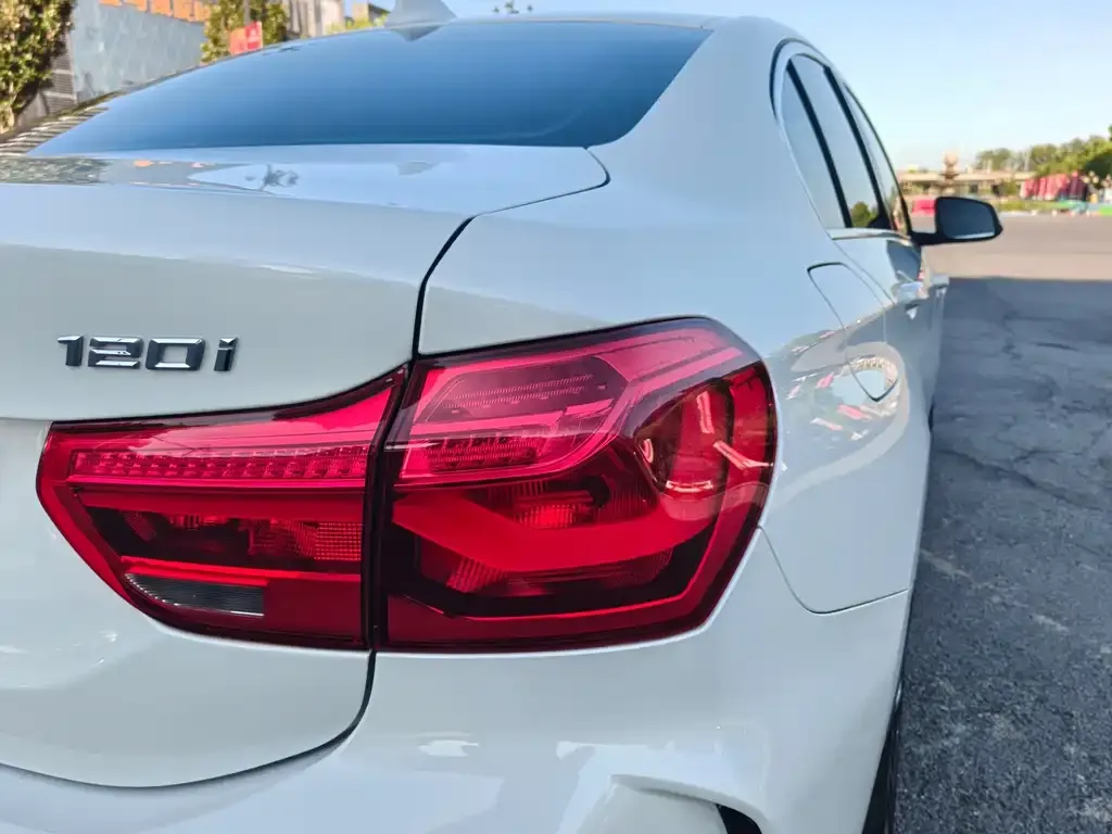 BMW 1 Series — фото 2