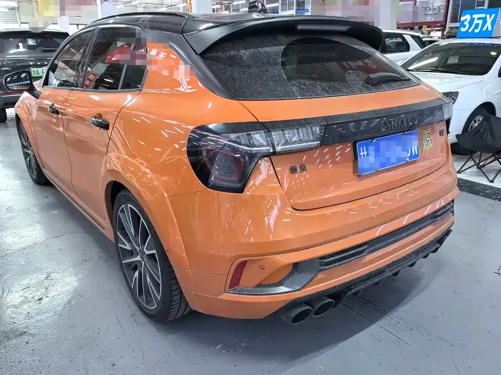 Lynk & Co 02 Hatchback — фото 10