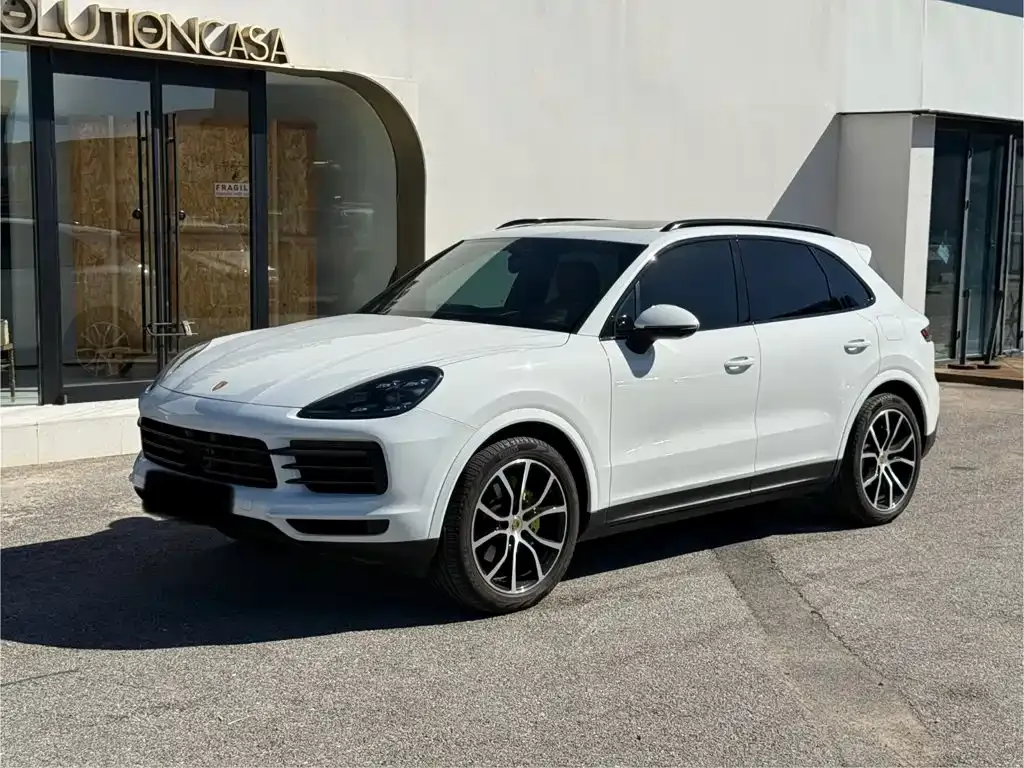 Porsche Cayenne Hybrid — фото 1
