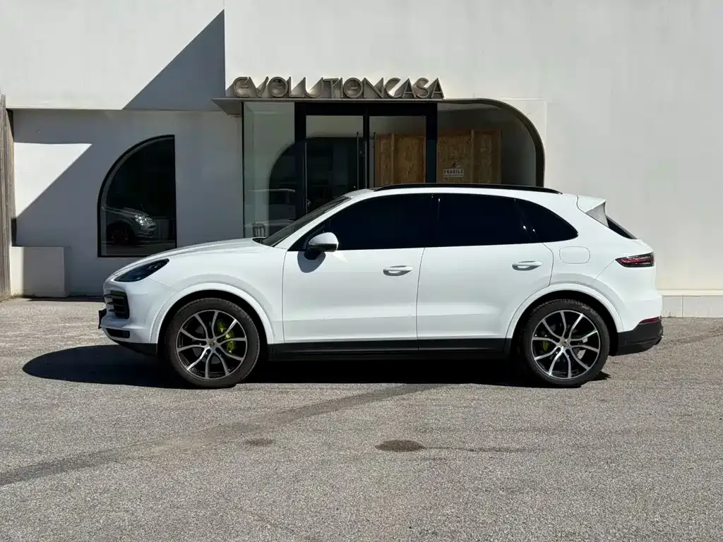 Porsche Cayenne Hybrid — фото 5