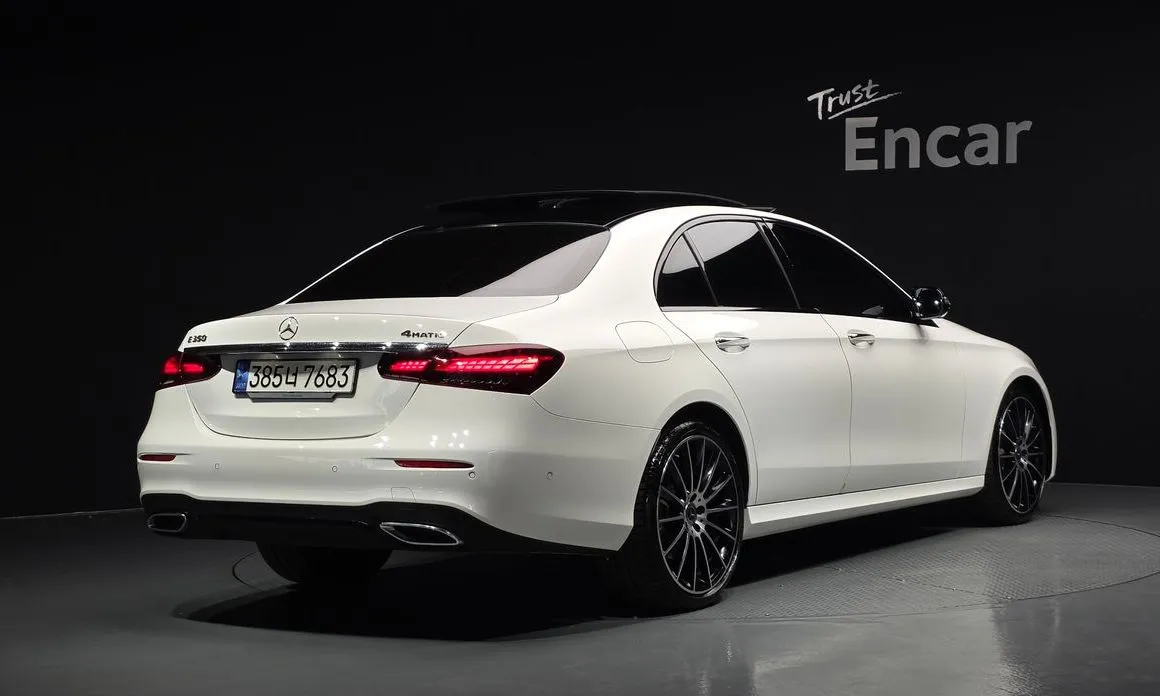 Mercedes-Benz E-Class — фото 5