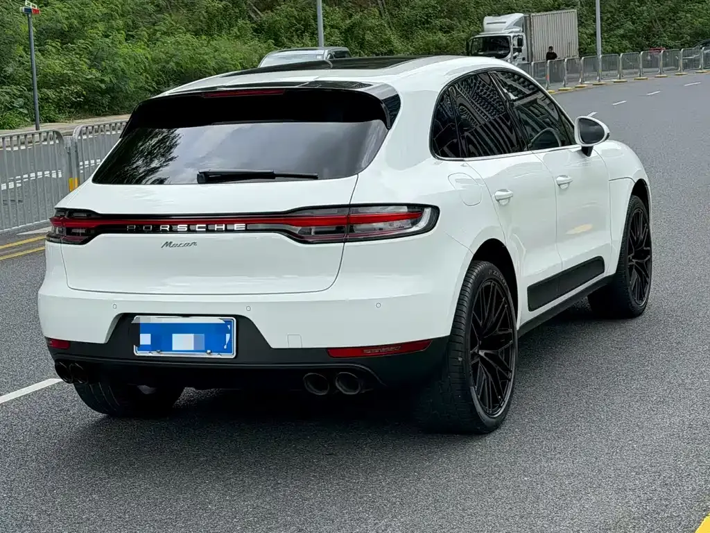 Porsche Macan — фото 3