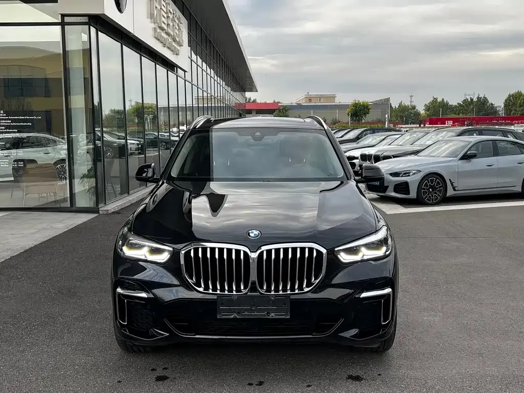 BMW X5 — фото 2