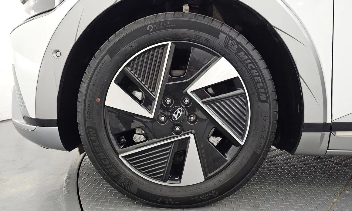 Hyundai Ioniq5 — фото 10