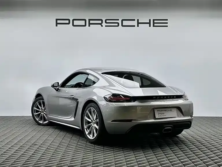 Porsche 718 — фото 6