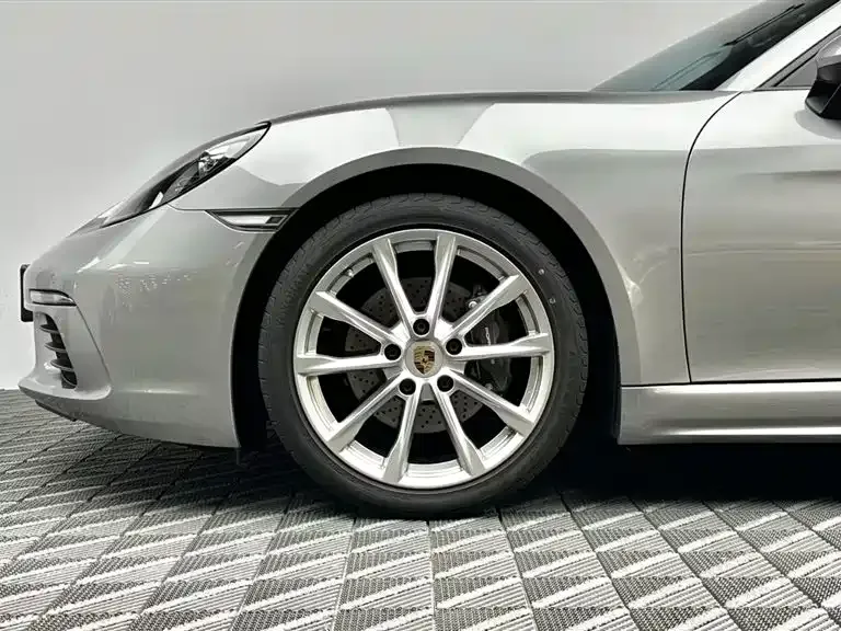 Porsche 718 — фото 7
