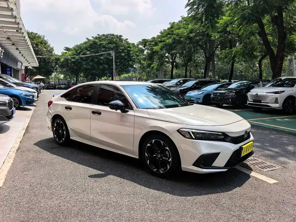 Honda Civic — фото 5