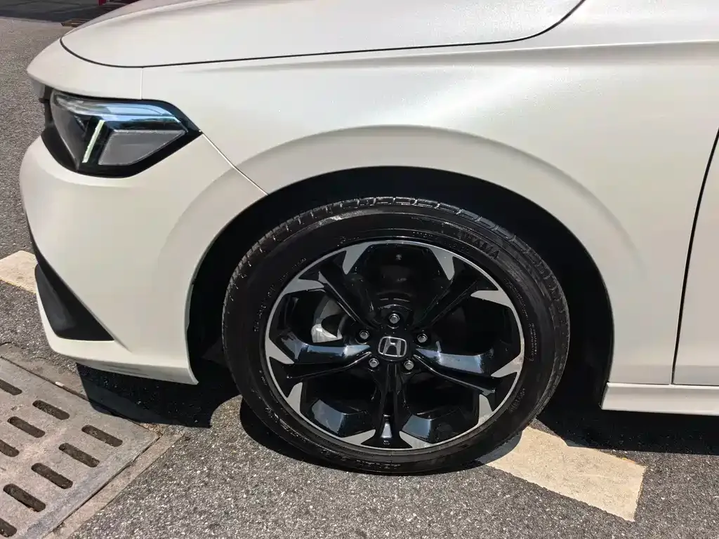 Honda Civic — фото 4