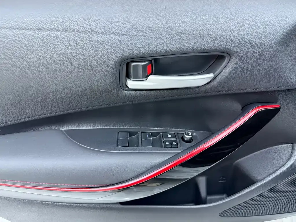 Toyota Levin — фото 10