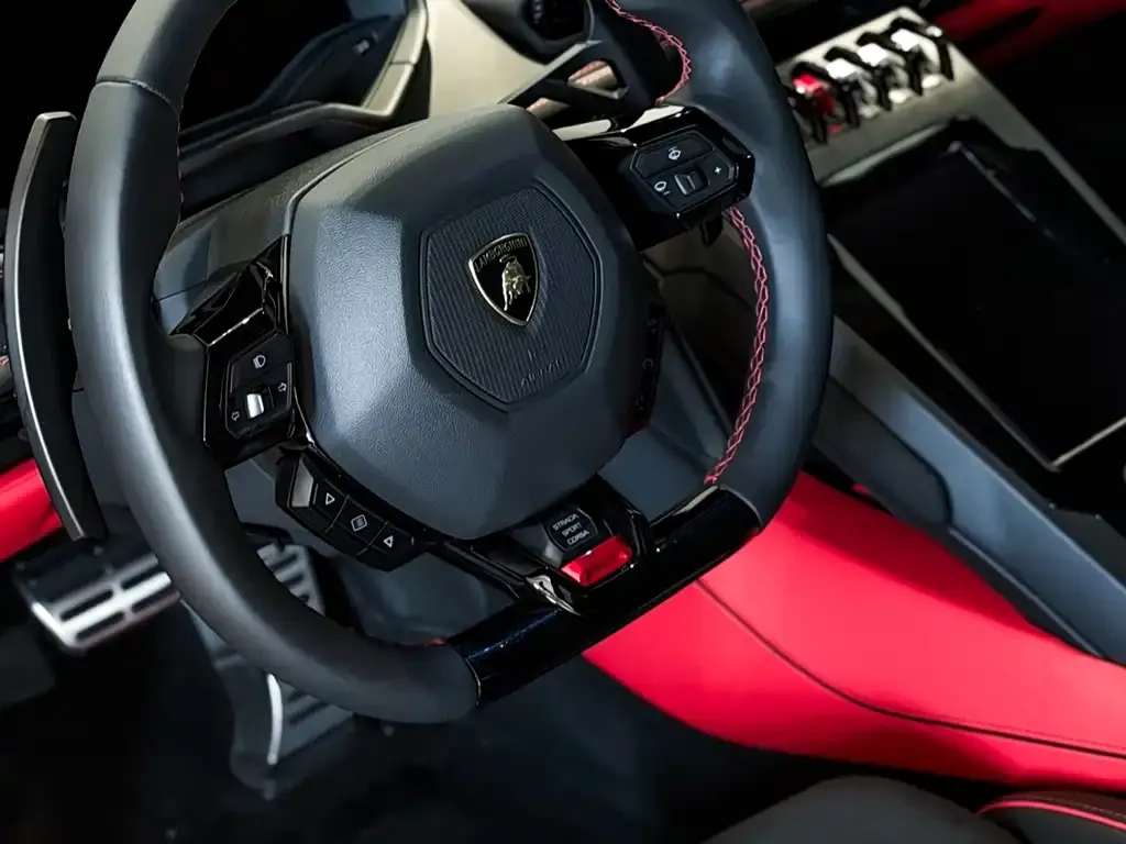 Lamborghini Huracan — фото 7