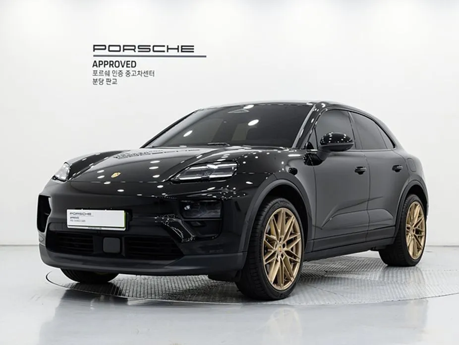 Porsche Macan — фото 1
