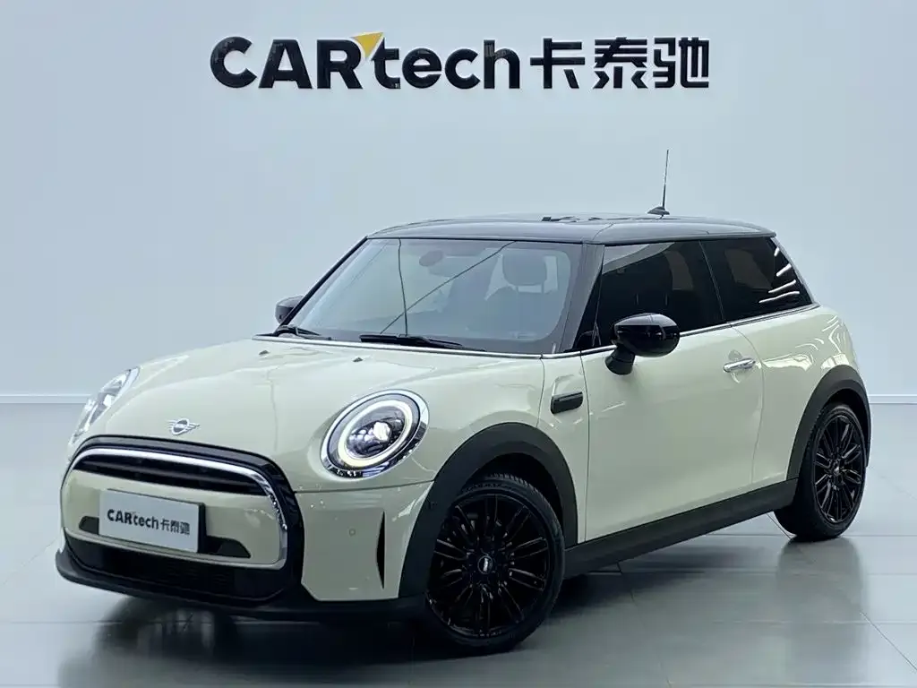 MINI Cooper (3-door) — фото 1