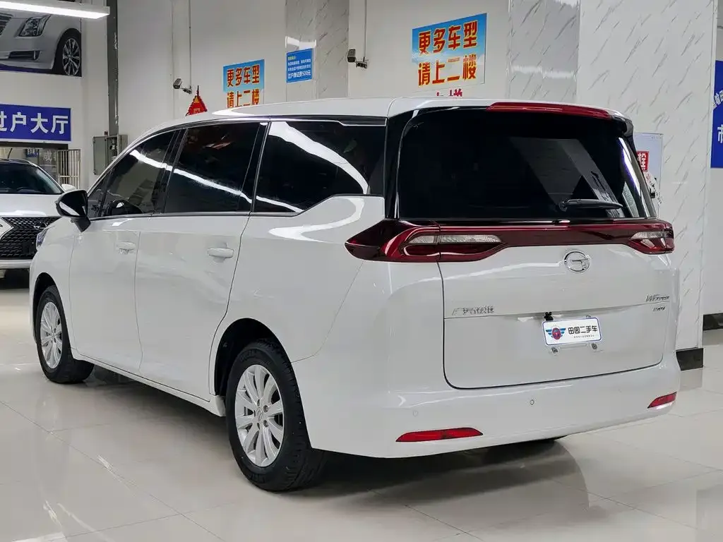 GAC Motor Trumpchi M6 — фото 2