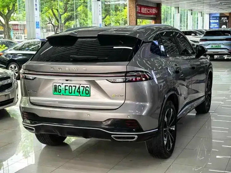 Roewe RX5 New Energy — фото 6