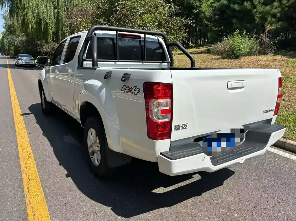 Isuzu RE-MAX Ruimai — фото 4