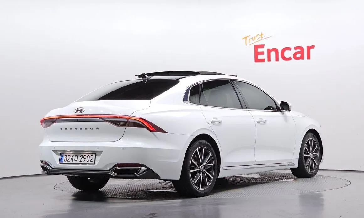 Hyundai Grandeur — фото 3