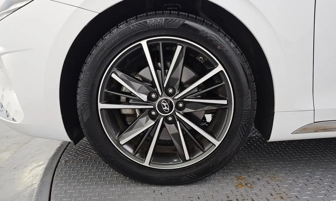 Hyundai Grandeur — фото 10