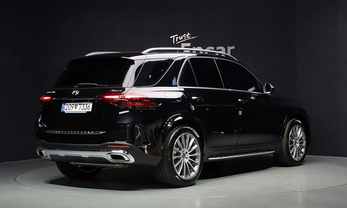 Mercedes-Benz GLE-Class — фото 8