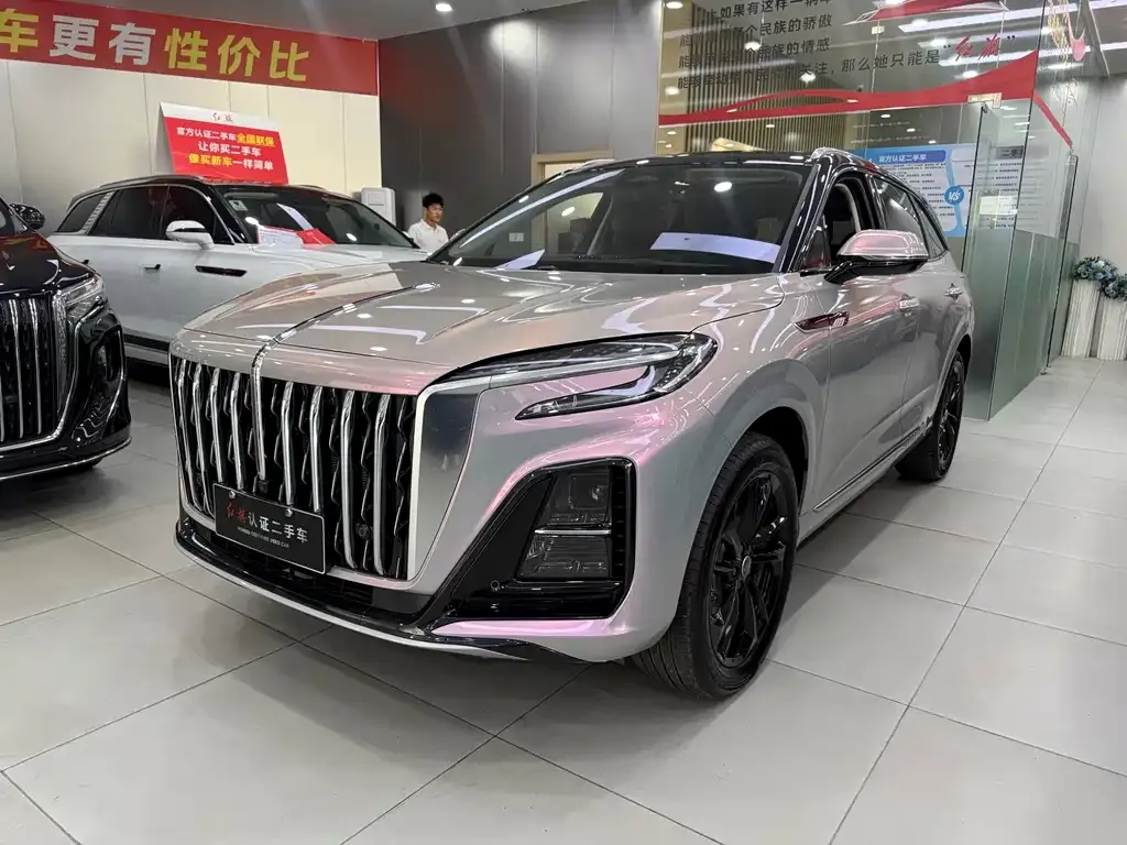 Hongqi HS3 PHEV — фото 1