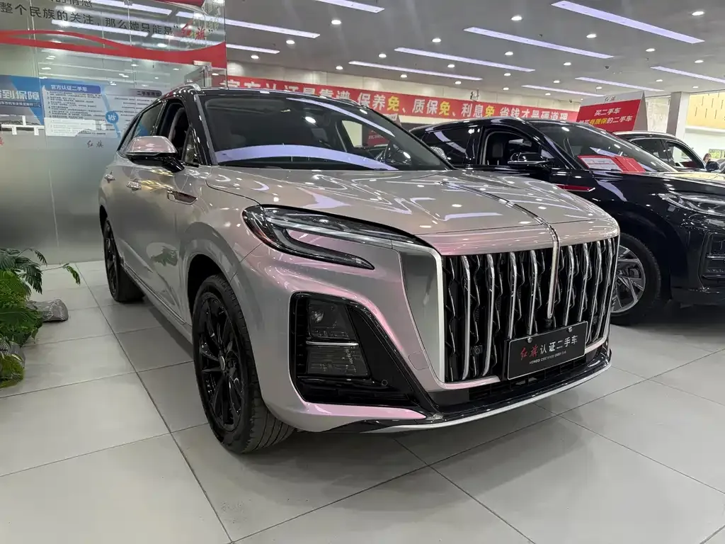 Hongqi HS3 PHEV — фото 10