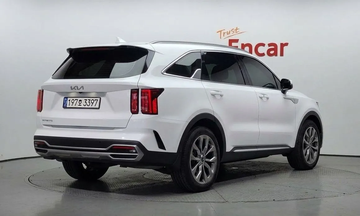 Kia Sorento — фото 3