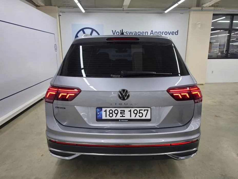 Volkswagen Tiguan — фото 10