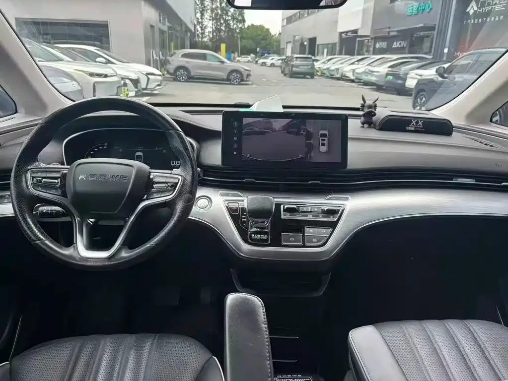 Roewe iMAX8 — фото 6