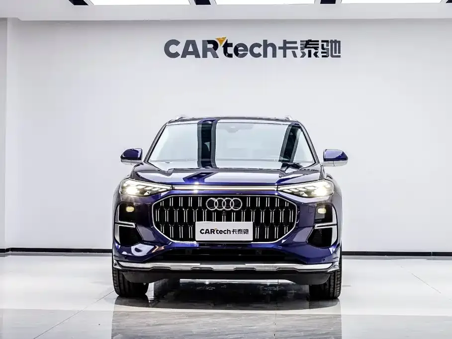 Audi Q6 — фото 1
