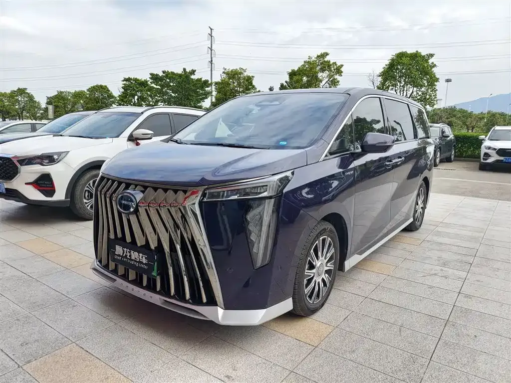 GAC Motor Trumpchi E9 — фото 1