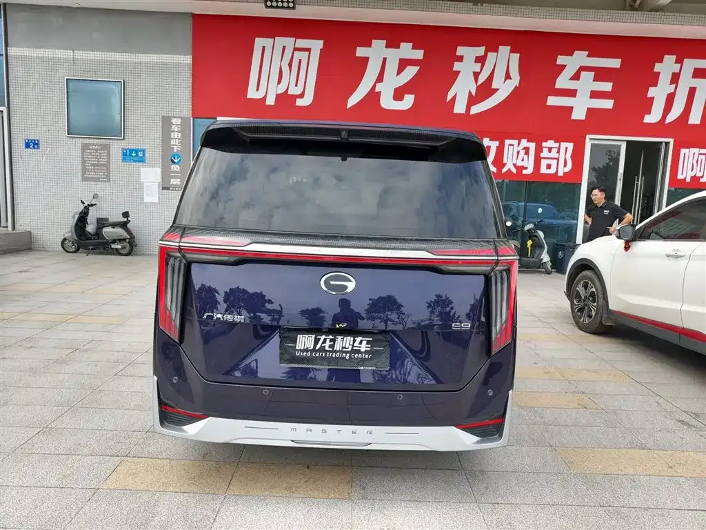 GAC Motor Trumpchi E9 — фото 4
