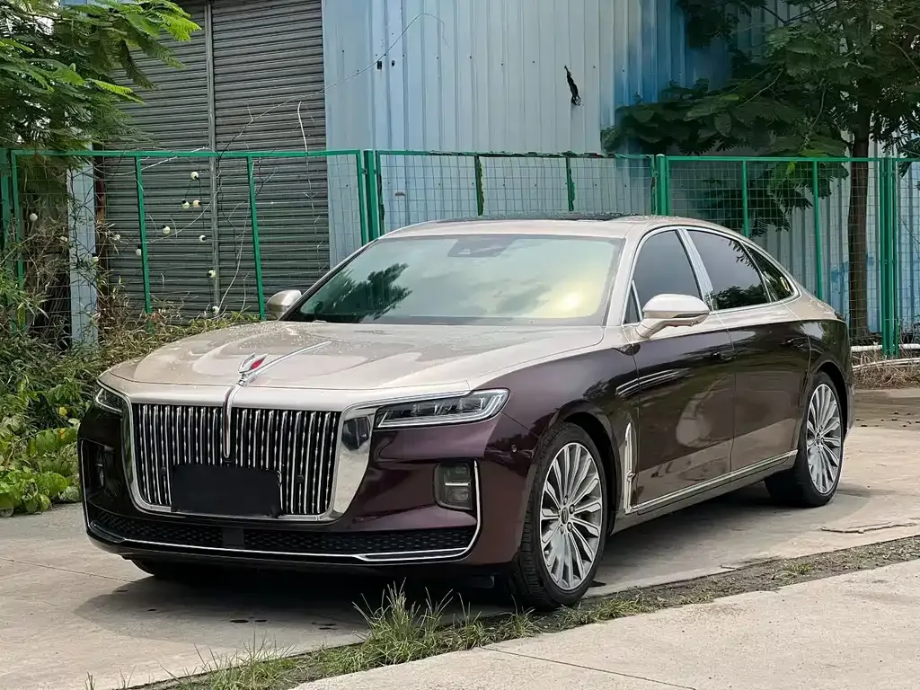 Hongqi H9 — фото 1