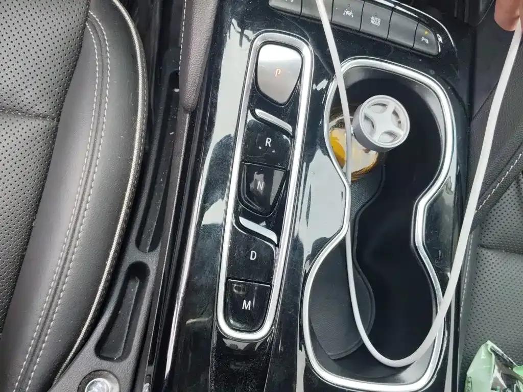 Buick Envision Plus — фото 9