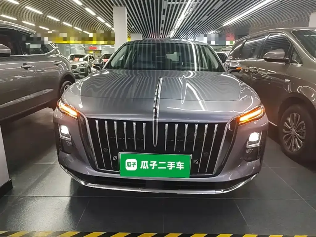 Hongqi H5 PHEV — фото 5