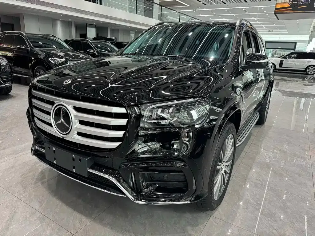 Mercedes-Benz GLS — фото 1