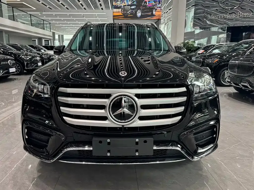 Mercedes-Benz GLS — фото 6