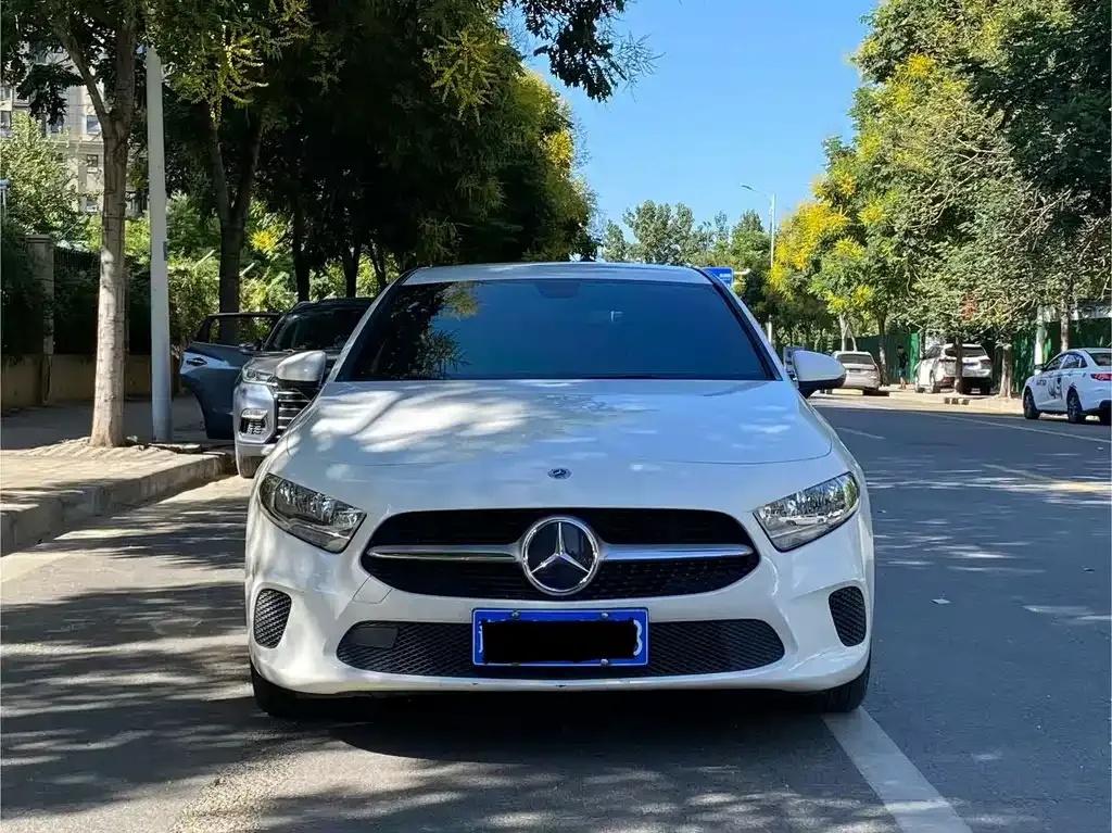 Mercedes-Benz A-Class (Import) — фото 1