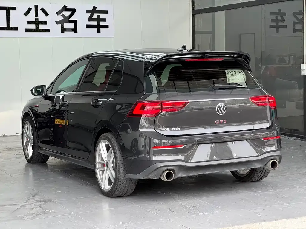 Volkswagen Golf GTI — фото 2