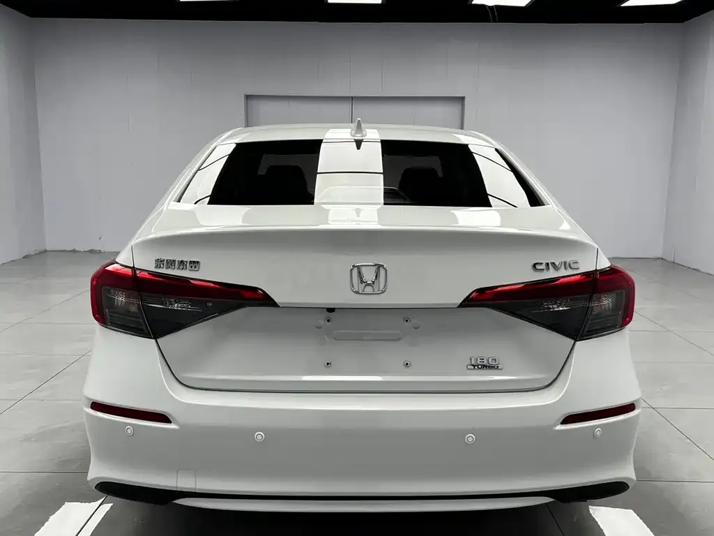 Honda Civic — фото 4