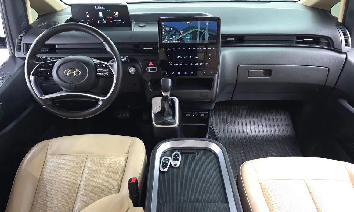 Hyundai Staria — фото 6