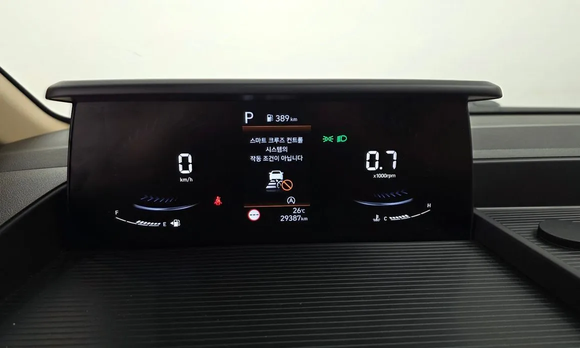 Hyundai Staria — фото 2
