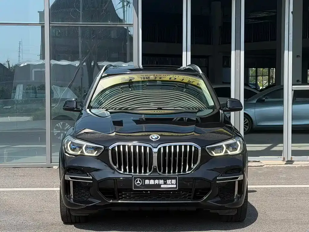 BMW X5 (Import) — фото 8
