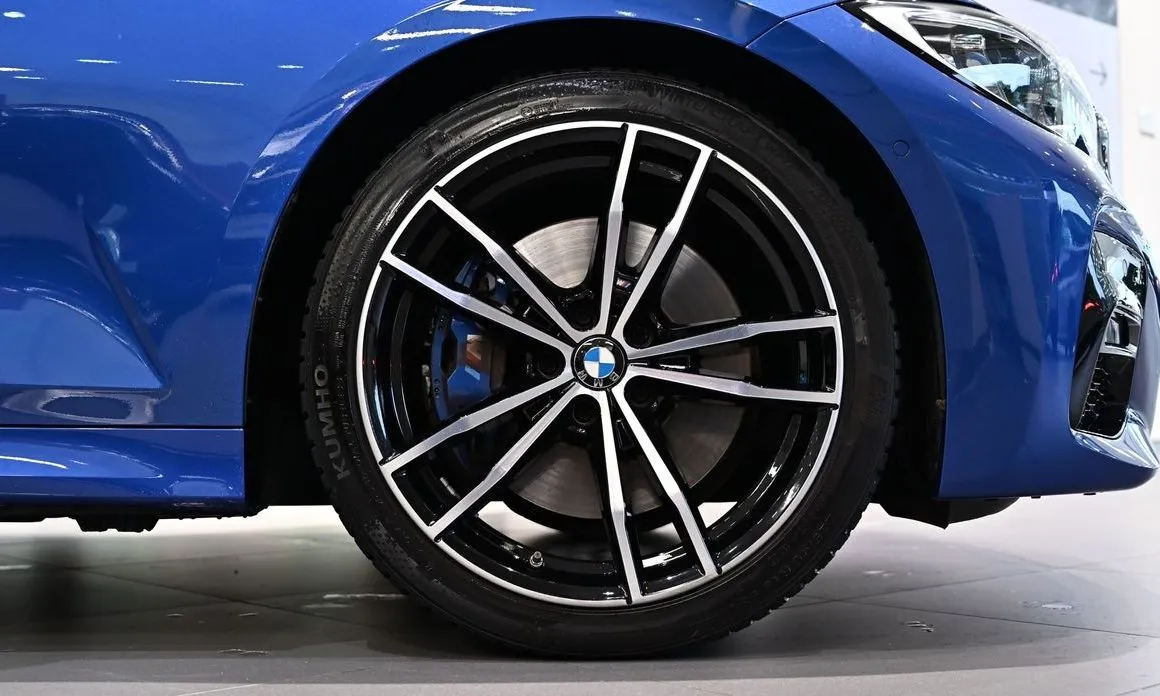 BMW 3-Series — фото 3