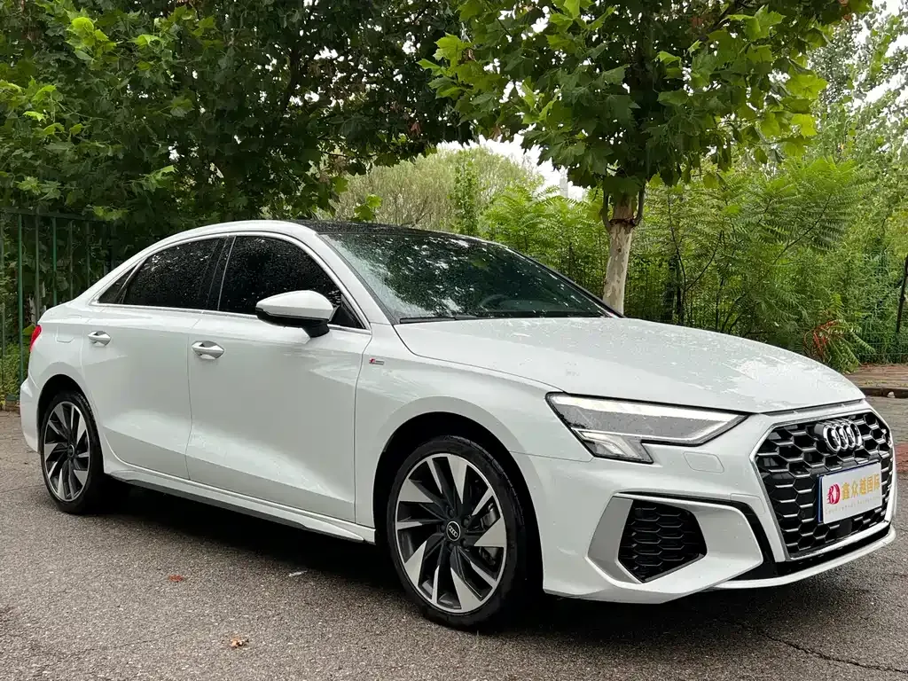 Audi A3 — фото 7
