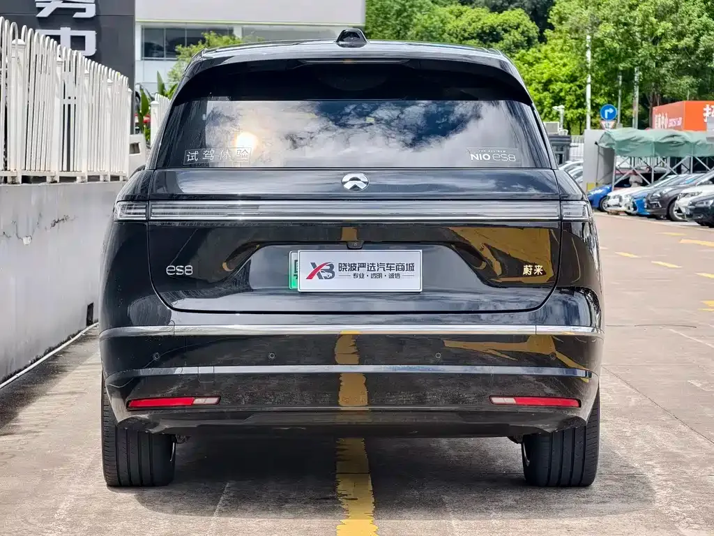 NIO ES8 — фото 3