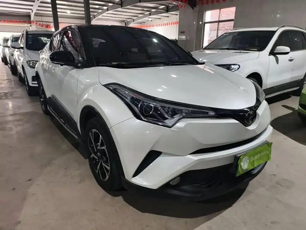 Toyota C-HR — фото 3