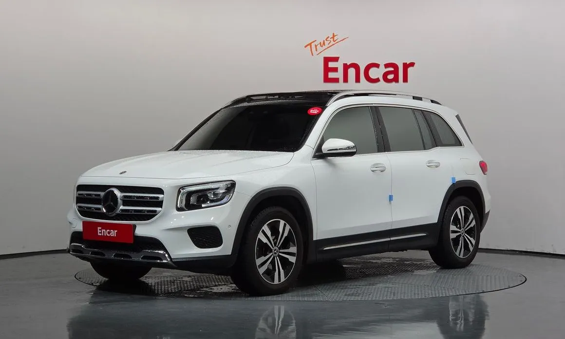 Mercedes-Benz GLB-Class — фото 1