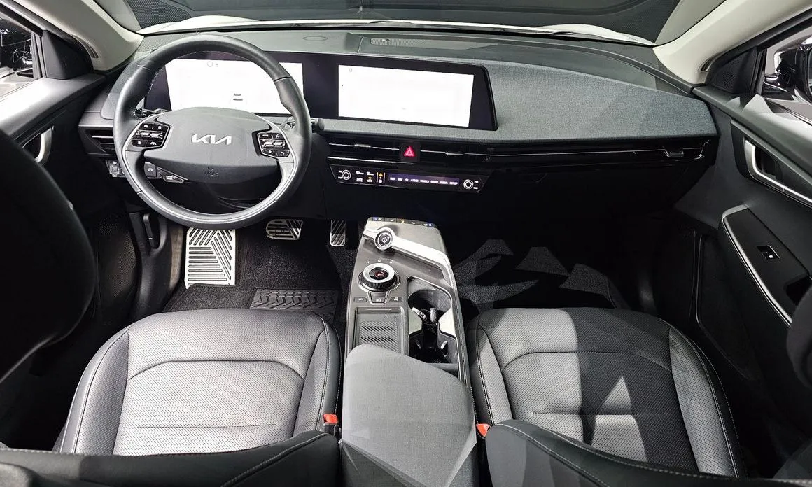 Kia EV6 — фото 7