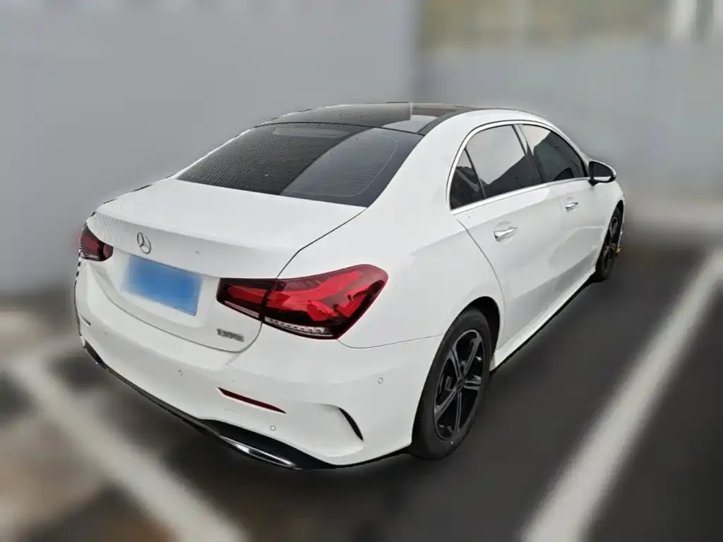 Mercedes-Benz A-Class — фото 4