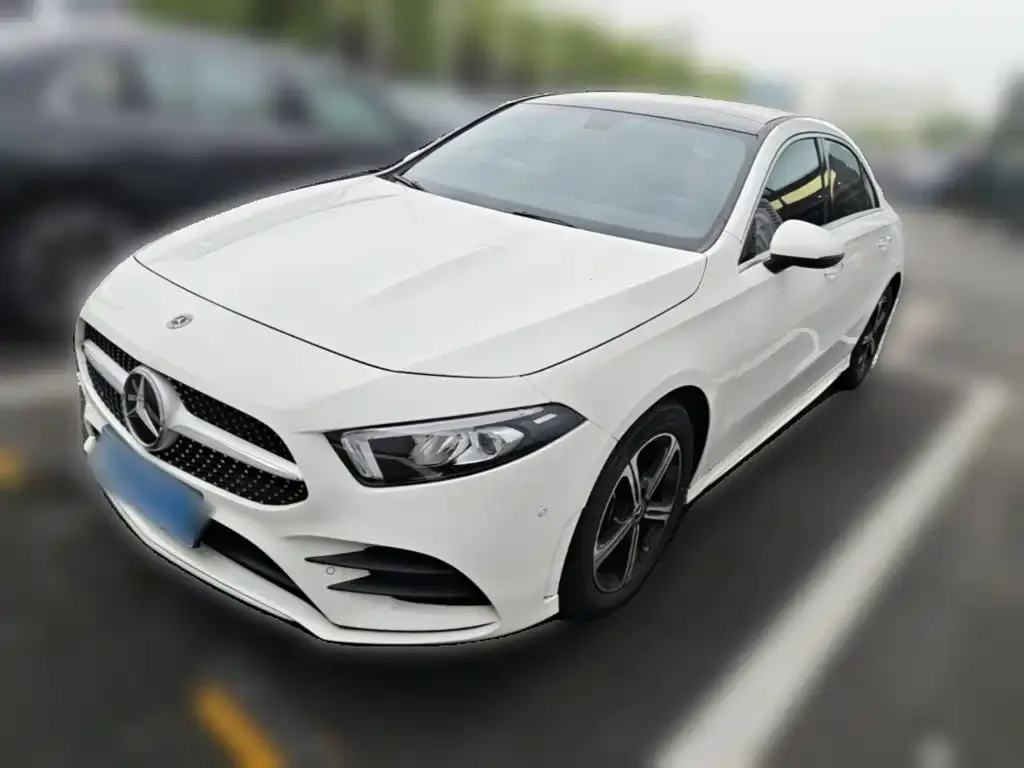 Mercedes-Benz A-Class — фото 9