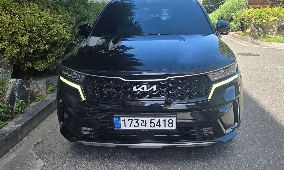 Kia Sorento — фото 1